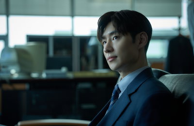 영화 <소주전쟁> 모범 배우 이제훈, 글로벌 투자사 최인범으로의 화끈한 변신 예고