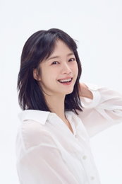배우 전소민, EBS 다큐프라임 <창사특집 SF 자연다큐멘터리 꿀벌> 내레이션 참여 “처음 만나는 신비로운 세계”