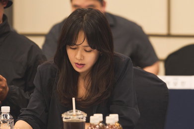 손예진 X 조유리 캐스팅, 넷플릭스 시리즈 <버라이어티> 제작 확정