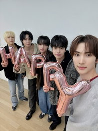 싸이커스, 데뷔 1000일 맞아 눈부신 성장 기록... 빌보드 휩쓸고 월드투어 성료
