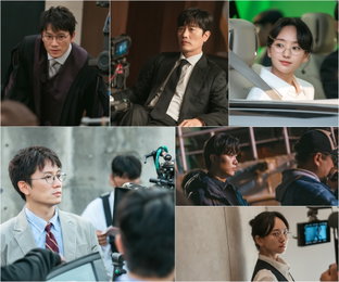 지성·박희순·원진아, '판사 이한영' 촬영 현장 열정 포착…완벽 케미 예고