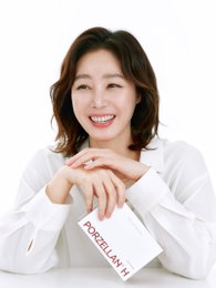 김성령, 슬로우 에이징 브랜드 '포젤란 H' 모델 발탁…우아한 이미지와 철학 부합