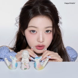 “장원영 렌즈의 힘” 하파크리스틴, ‘돌리 블랙’ 론칭 직후 흥행 가도