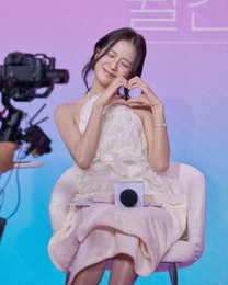 지수X서인국, 글로벌 팬심 홀린 '월간남친' 로맨틱 케미스트리