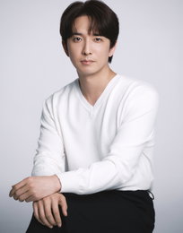 윤나무, SBS ‘신이랑 법률 사무소’ 특별출연… ‘천재 과학자’로 강렬 존재감 예고