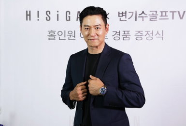 배우 주진모, 1년 내 두 차례 ‘홀인원’ 기적… 연예계 독보적 골프 고수 입증