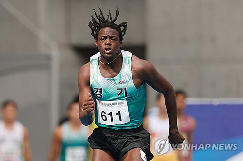 육상 비웨사, 남자 100ｍ 10초13&hellip;선수 기준 역대 2위 기록