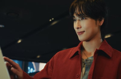“결국 영화는 극장에서” 유니버설·CGV, 임시완 참여한 공동 광고로 관람 욕구 자극