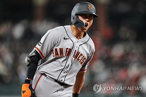 MLB 이정후, 이틀 연속 멀티 히트&hellip;시즌 타율 0.200(종합)