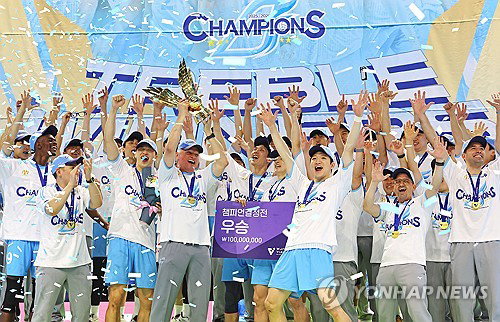 [프로배구결산] ③투표는 끝났다&hellip;정규리그 MVP 정지석-한선수-허수봉 3파전