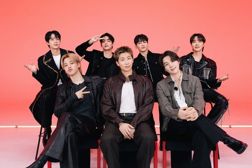 BTS, '올해의 아티스트' 포함 3개 부문 후보 쾌거&hellip; K팝 위상 재확인