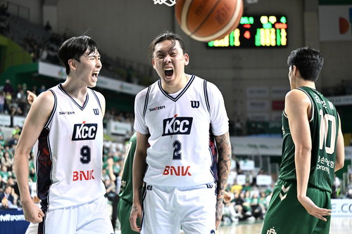 KCC, 6강 PO 2연승 질주&hellip;4강행 99% 확률 확보