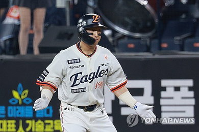 두산 베어스, 리그 최하위 타선 보강 위해 손아섭 전격 영입…공격력 반등 가능할까