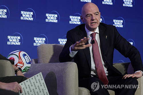 이란, 2026 북중미 월드컵 본선 참가 확정&hellip; FIFA 회장 