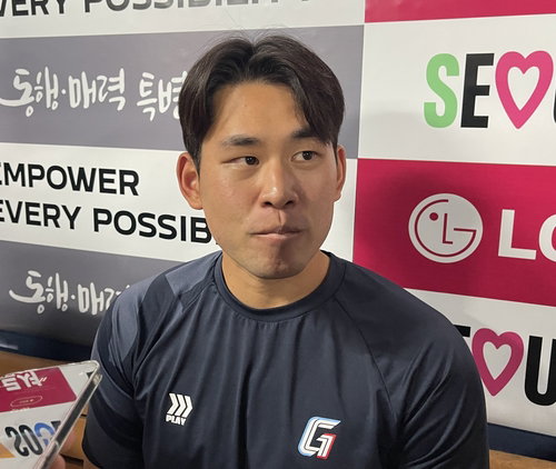 롯데 김진욱 6.2이닝 무실점 역투&middot;손성빈 결승포 합작, LG 트윈스 연승 저지