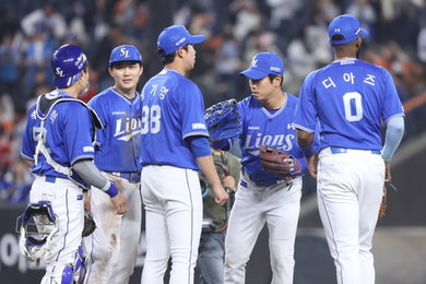 프로야구, 삼성 4년 6개월 만에 단독 선두…KIA 6연승 행진