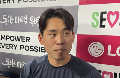 롯데 김진욱-손성빈, '2021년 동기' 콤비 활약…LG 연승 제동