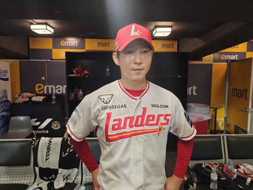 SSG 박성한, 타율 0.481 대기록에도 '기록보다 과정'&hellip;팀 승리 집중