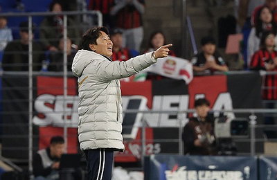 FC서울, 7경기 무패 행진으로 K리그1 선두 굳건히…10년 만의 우승 도전