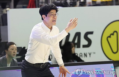 삼성생명, KB에 도전장…하상윤 감독 "5차전까지 끈질기게"