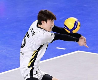 OK저축은행 FA 리베로 김도훈 영입 수비 라인 개편