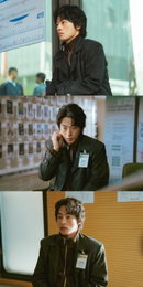 ‘모자무싸’ 구교환, 젖은 머리·초조한 눈빛… 20년 차 ‘데뷔 N수생’의 절박한 승부수
