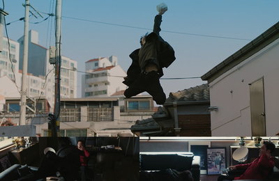 ‘모자무싸’ 구교환X고윤정, ‘초록불 크로스’ 연대… 오만한 기득권 향한 통쾌한 균열