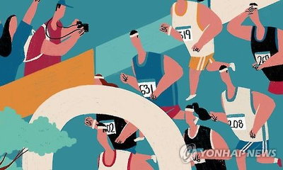 이례적 고온 현상 속 마라톤 대회 참가자 12명 집단 탈진... 온열 질환 경보 확산