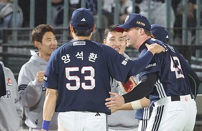 정수빈 9회 초 쐐기 3점 홈런 포함 4타점 활약