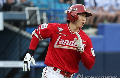 SSG 박성한 19경기 연속 안타 KBO 신기록 달성 및 10회 연장 결승타