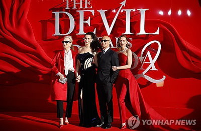 악마는 프라다 2, 북미 박스오피스 개봉 첫날 1위 기록하며 흥행 돌풍 예고