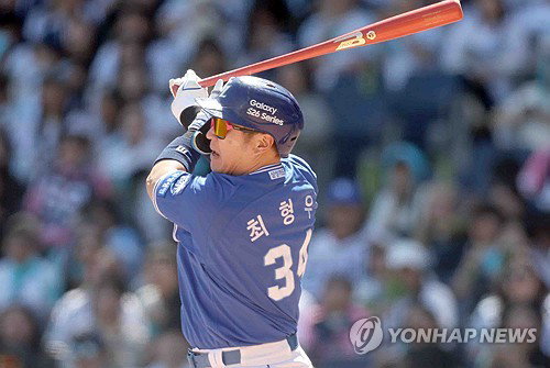 최형우 KBO리그 4천500루타 달성