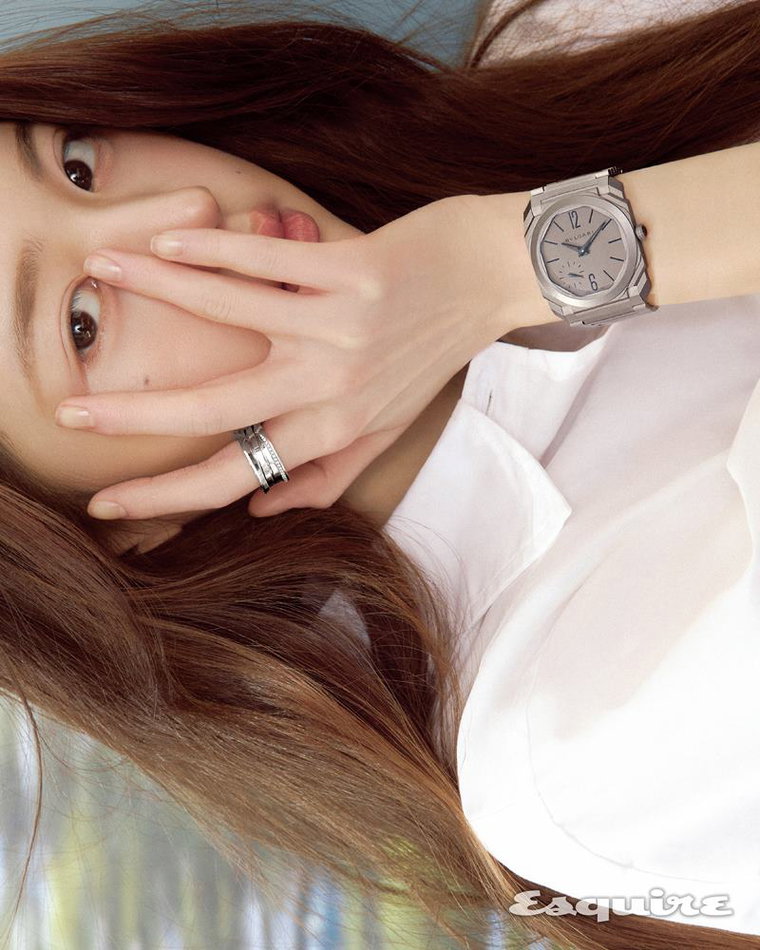 장원영,에스콰이어