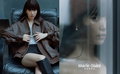 아이유, 미니멀한 스타일링 속 세련미 발산… 제이에스티나 새 컬렉션 눈길