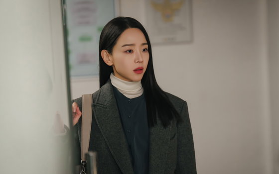 ‘은밀한 감사’ 신혜선X공명, 스캔들 후폭풍 속 마녀사냥 직면… 경찰서 포착된 분노