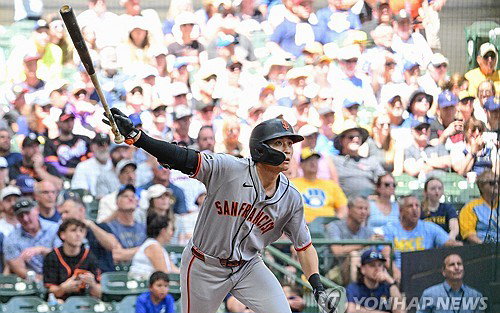 '괴물 타자' 이정후, MLB 타격 4위! 12연속 안타 폭발