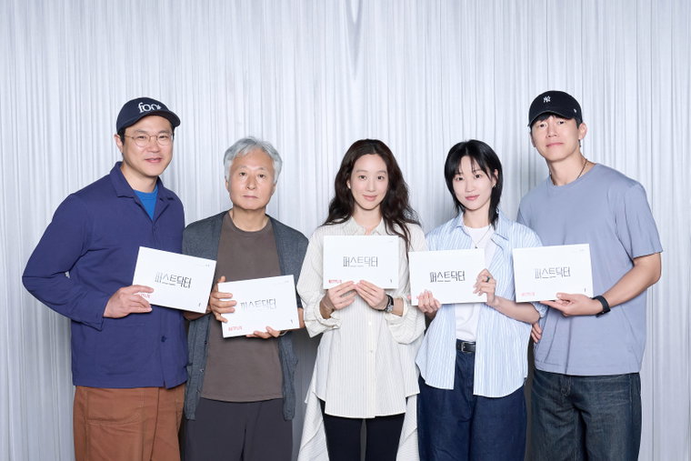 퍼스트닥터