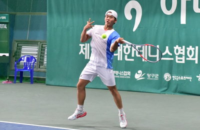 황주찬, 코트 평정! 3년 숙원 깬 '테니스 스타'