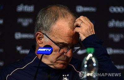 ‘명장’ 비엘사호, 월드컵 37위 굴욕…우루과이 추락에 팬심 '울상'