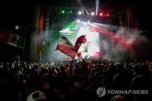 40년 만의 월드컵 기적, 멕시코 100만 축제 뒤 숨겨진 '질식사 비극'