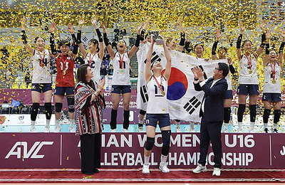 '리틀 김연경' 손서연, 칠레서 세계 4강 '유쾌한 반란' 시작!