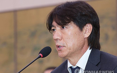 '월드컵 눈물' 홍명보, 결국 피의자 전환…축구계 '블랙홀' 촉각
